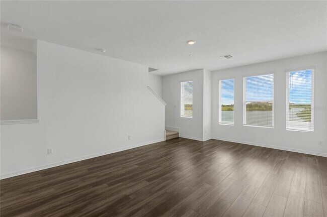Building Photo - 12636 Willstatter Ave