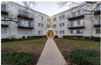Building Photo - 1001 Chillum Rd