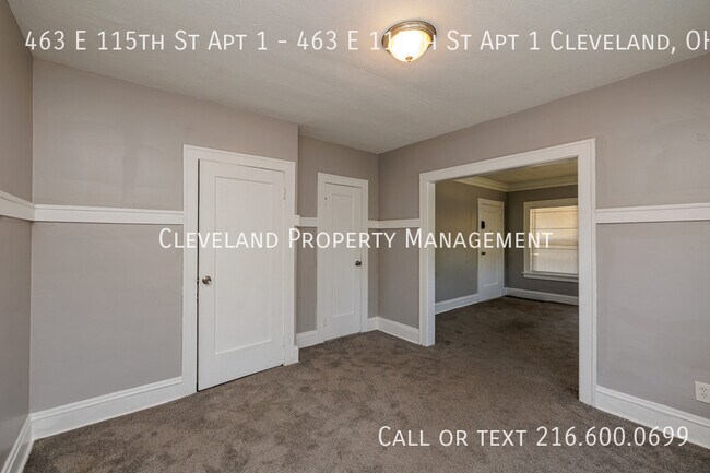 Building Photo - Renovated Cleveland Quadplex