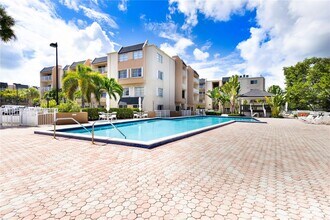 Building Photo - 7725 SW 86th St