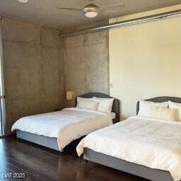 Foto del edificio - 353 E Bonneville Ave