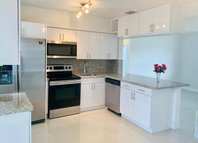 Foto del edificio - 1810 SW 22nd Ave