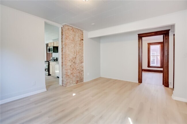 Foto del edificio - 32 Birch Crescent St