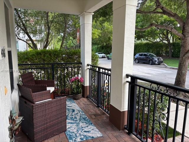 Foto del edificio - 4766 Sierra Ln