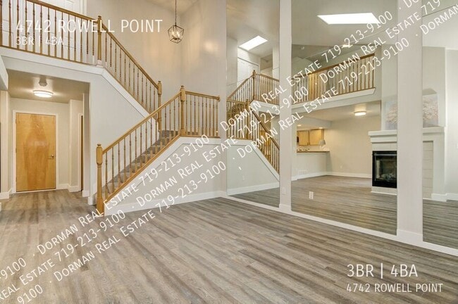 Building Photo - 4742 Rowell Point