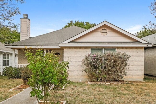 Building Photo - 417 Canterbury Ln