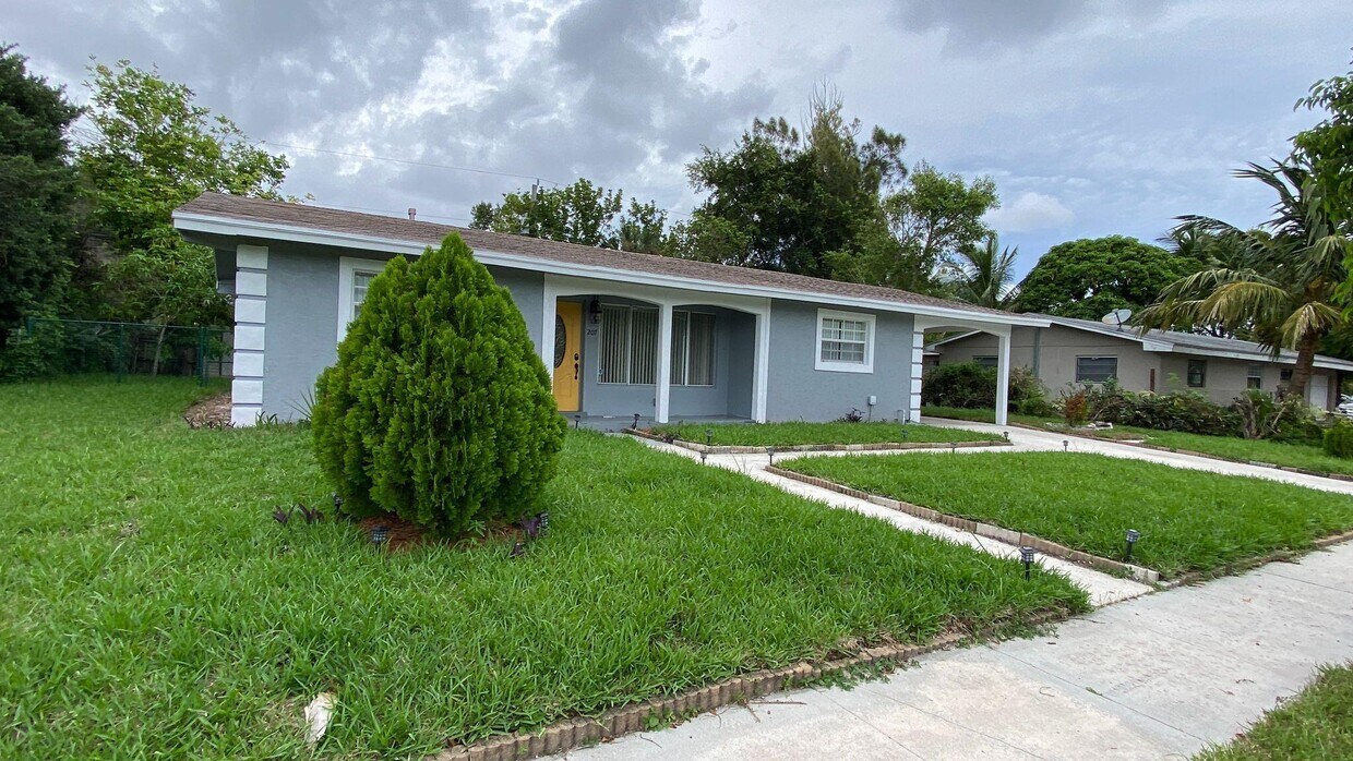 207 Huron Place West Palm Beach Fl 33409 House Rental in West Palm