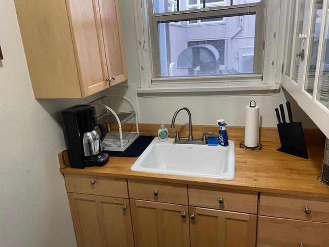 Interior Photo - Chester