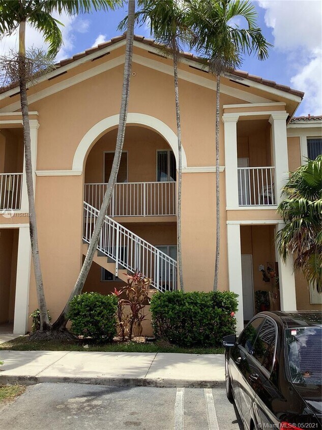 Primary Photo - 7130 NW 177th St