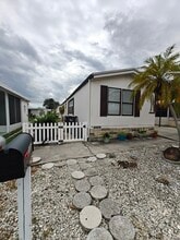 Building Photo - 1002 51st Avenue Plaza W