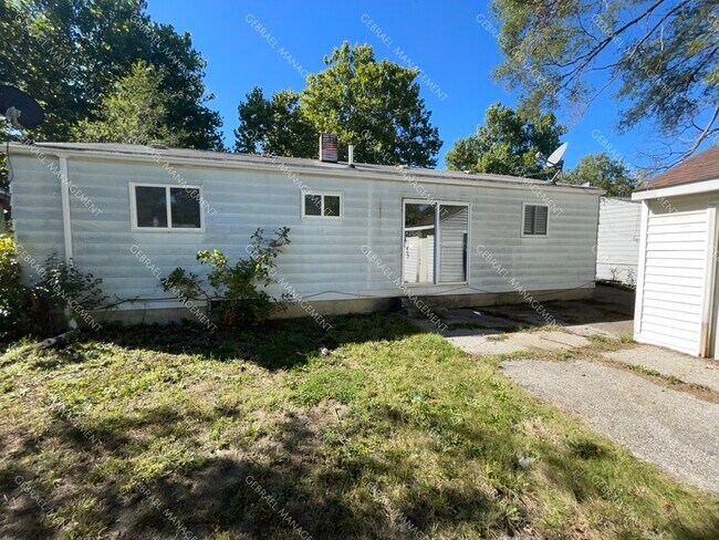 Foto del edificio - 6160 Cypress Dr