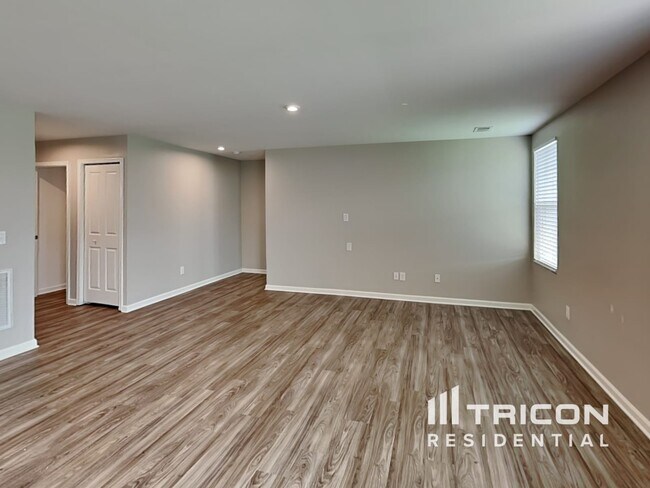 Foto del edificio - 513 Scribes Ln