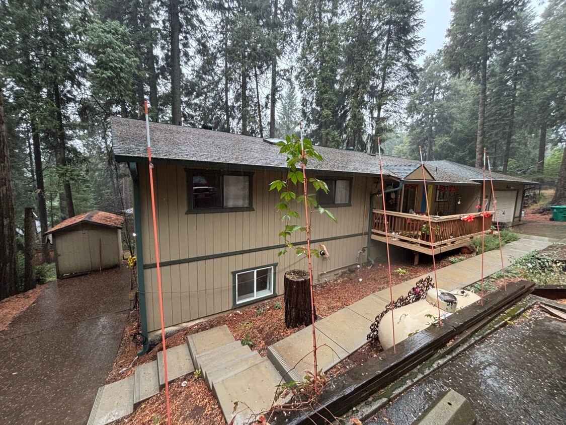 Primary Photo - 2854 Viona Rd