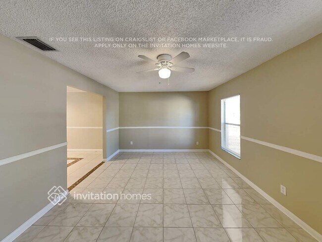 Foto del edificio - 709 Sandy Creek Dr