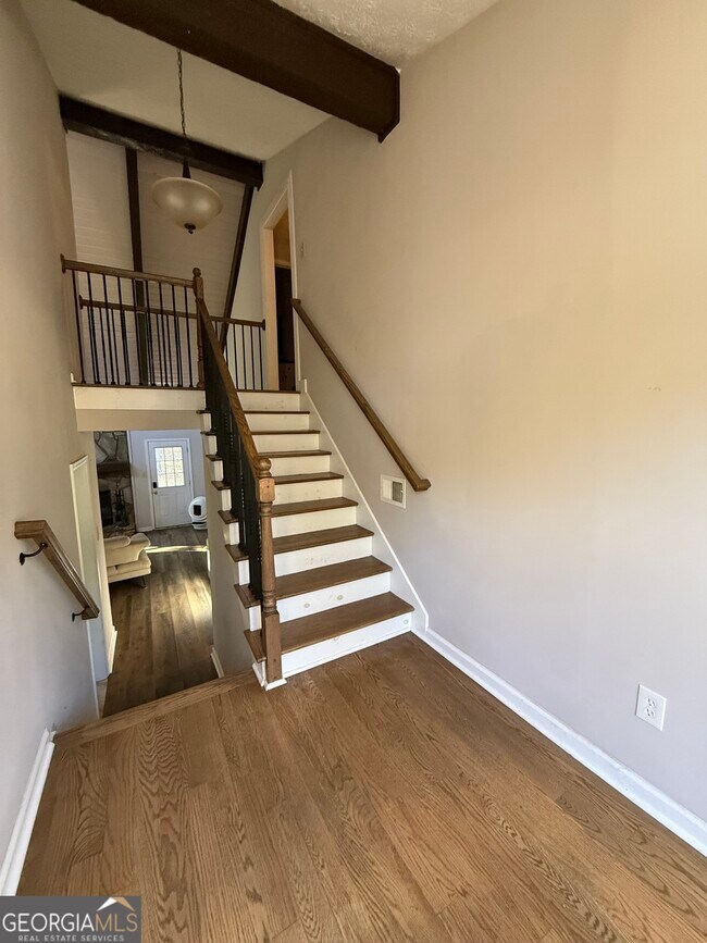 Foto del edificio - 2400 Salem Dr