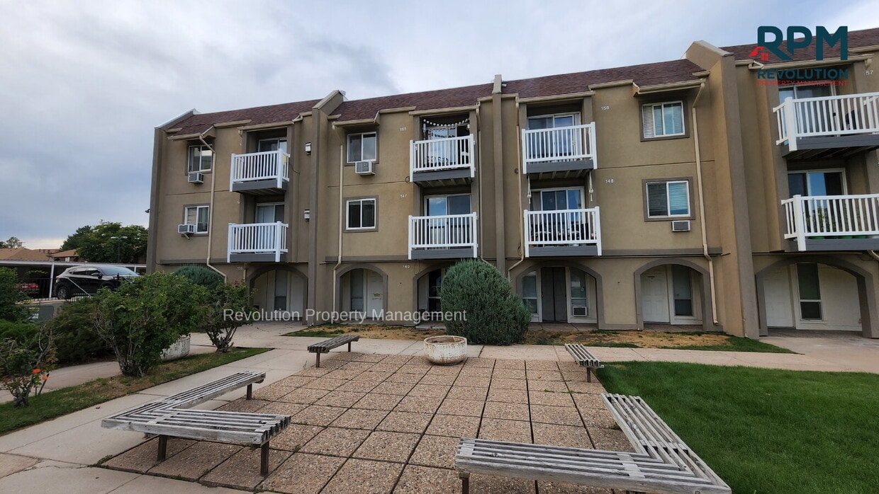 Building Photo - 2 Bedroom Condo in Ogden!