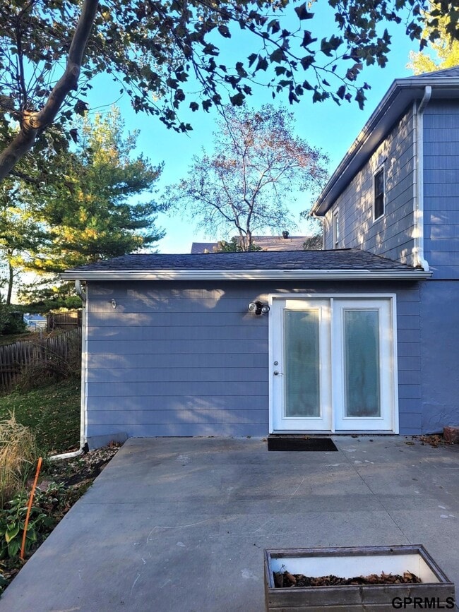 Building Photo - 624 S 8th St