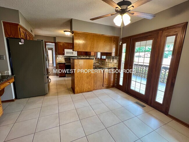 Foto del edificio - Stunning Large Ranch Home