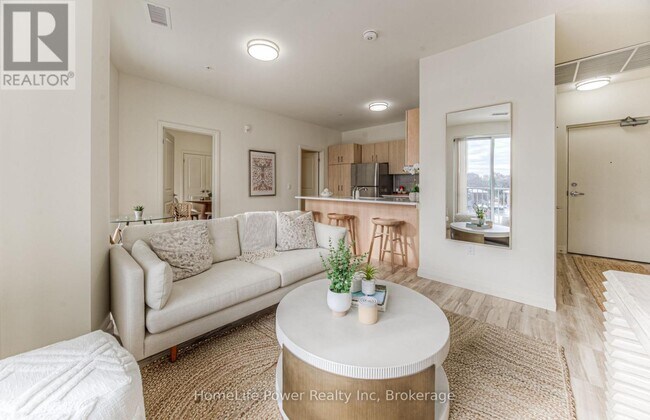 Photo du bâtiment - 301-301 Westmount Rd W