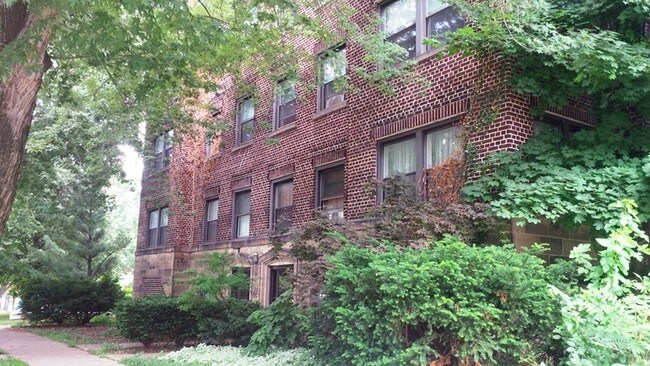  - Turtle Park Apartments