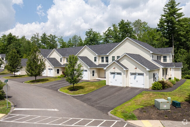 Building Photo - Highfield Commons