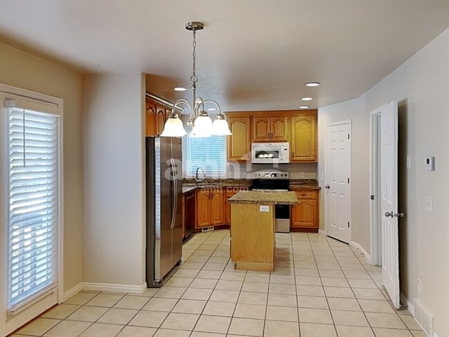 Foto del edificio - 8671 S Dove Meadows Ln