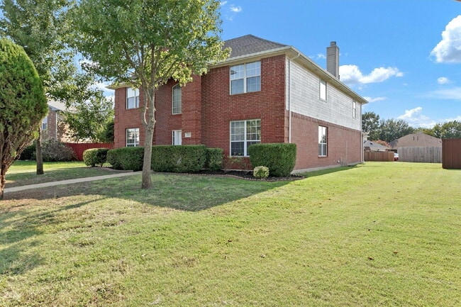 Photo - Spacious Richardson Home in Plano ISD with Patio, Fenced Backyard & 2-Car Garage