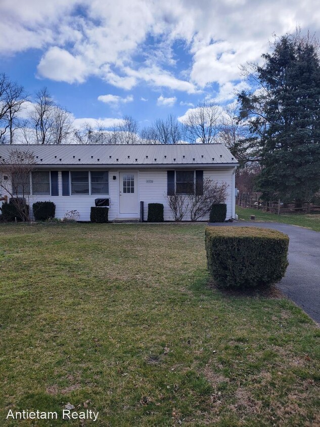 Primary Photo - 2 br, 1 bath House - 14936 Sherwood Drive