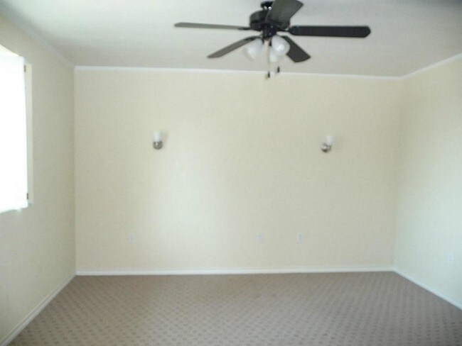 Foto del edificio - 5006 Cornish St