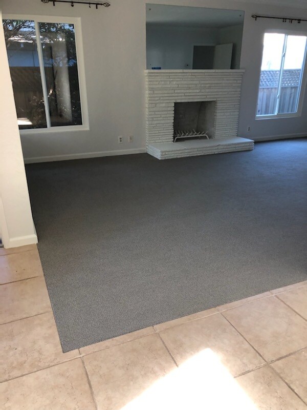 Foto del edificio - 275 Tyrella Ave