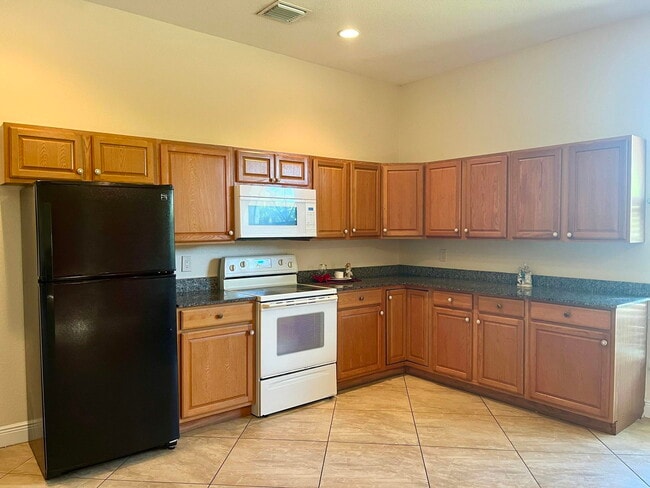 Building Photo - Citrus Grove Boulevard, West Palm Beach, FL 33412 - 1 BR 1 BA Single-Family Home