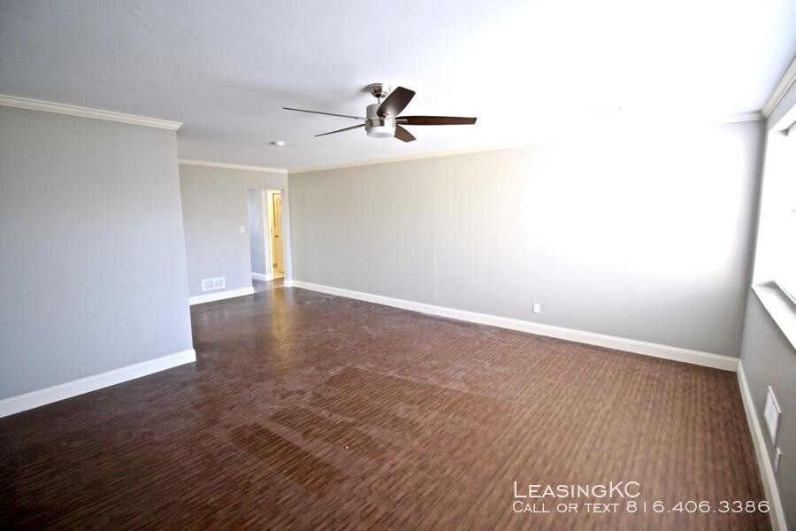 4339 Roanoke Pkwy, Kansas City, MO 64111 Room for Rent in Kansas City