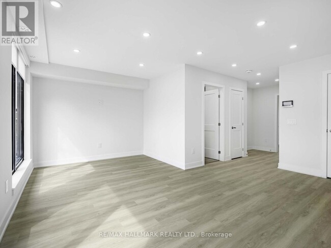 Building Photo - 73 Boustead Ave