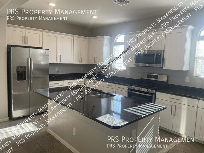 Building Photo - Beautiful Chandler Home