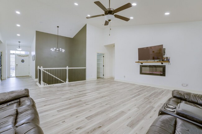 Foto del edificio - 10914 S 172nd St