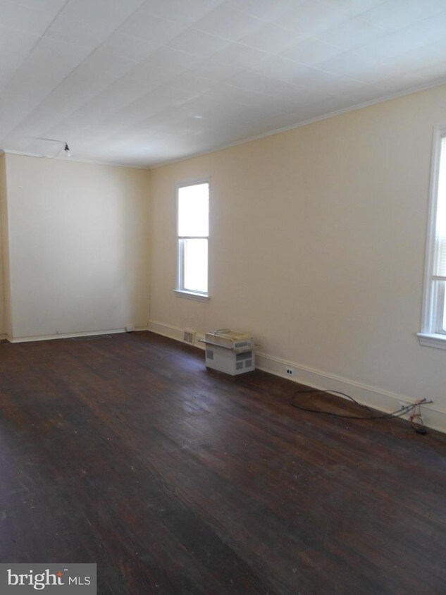 Foto principal - 627 Coleman Ave