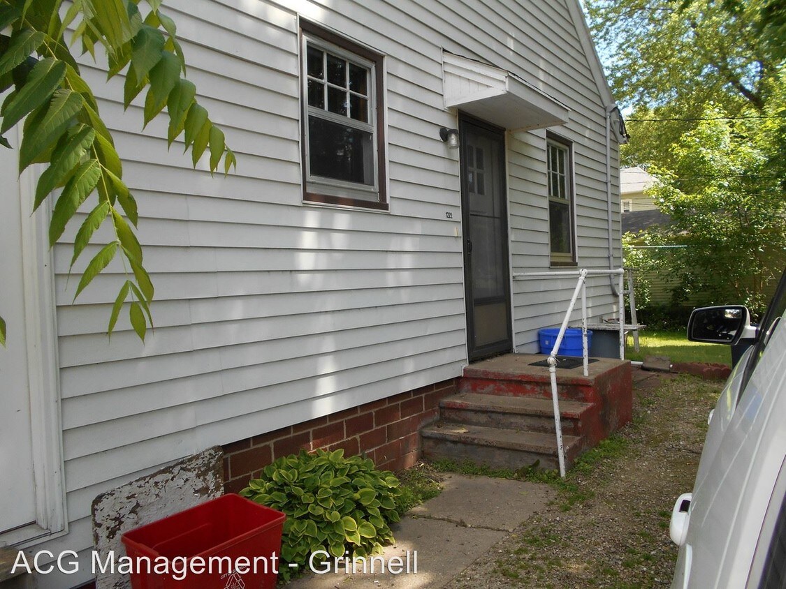Primary Photo - 1222 6th Ave