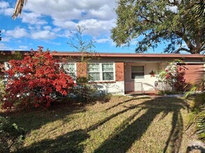 Building Photo - 10751 Temple Terrace