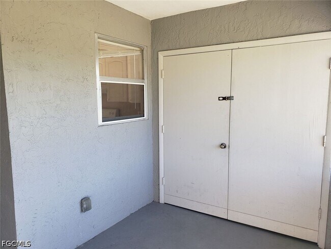Foto del edificio - 1103 SW 48th Terrace
