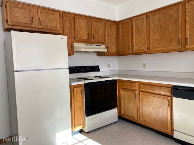 Foto del edificio - 2 br, 1 bath Duplex - 405 N State St  Villa