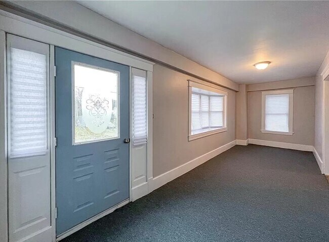 Foto del edificio - 316 E Florida Ave