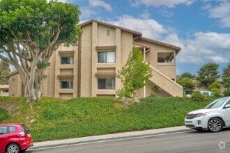 Building Photo - 3796 San Ramon Dr