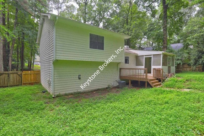 Building Photo - 66 Bakers Bridge Cir