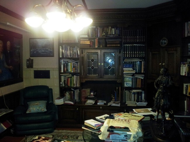 Office/Library - Fluss-Heim