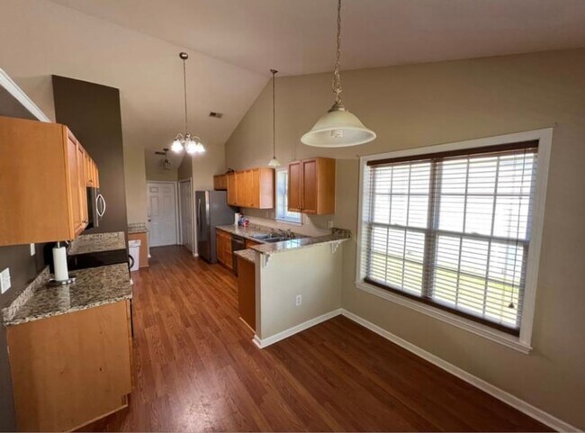 Foto del edificio - Private 3 Bed/2 Bath House in St. James School area!!