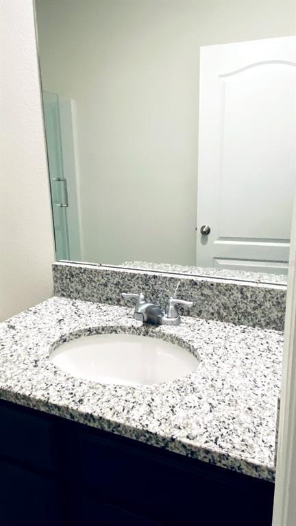Foto del edificio - 1128 Fox Path Rd