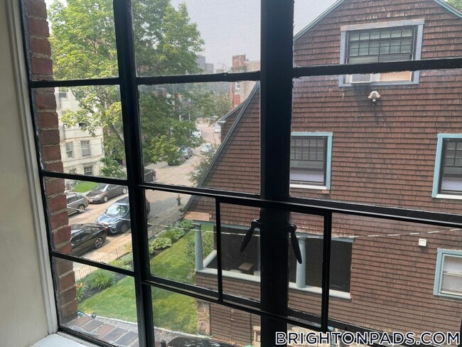 Foto del edificio - 97 Strathmore Rd