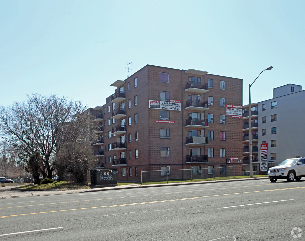 Building Photo - 3121 Eglinton Ave E