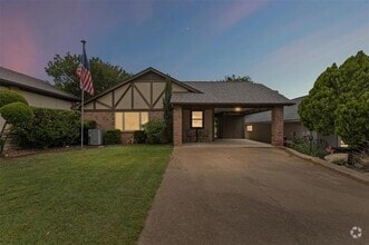 Building Photo - 6218 Tezcuco Ct