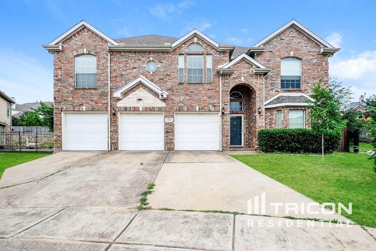 Foto principal - 5001 Pallas Ct